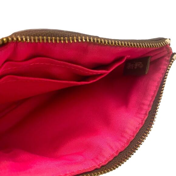 Women's Coach Brown and Pink Signature Wristlet Leather Concert Purse - Picture 6 of 7